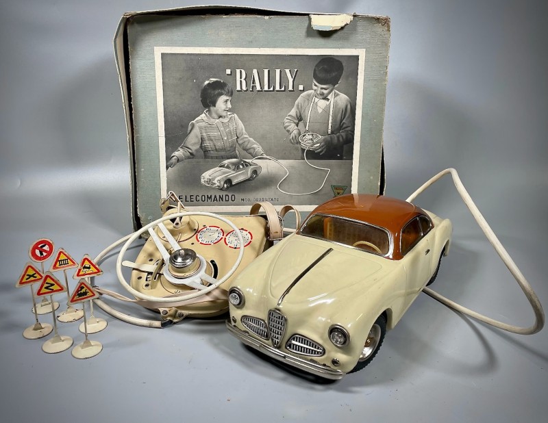 For sale: ALFA ROMEO 1900 C SUPER SPRINT TOURING 1953 VENTURA JOUET AUTOMOBILE TELEGUIDE  RALLY